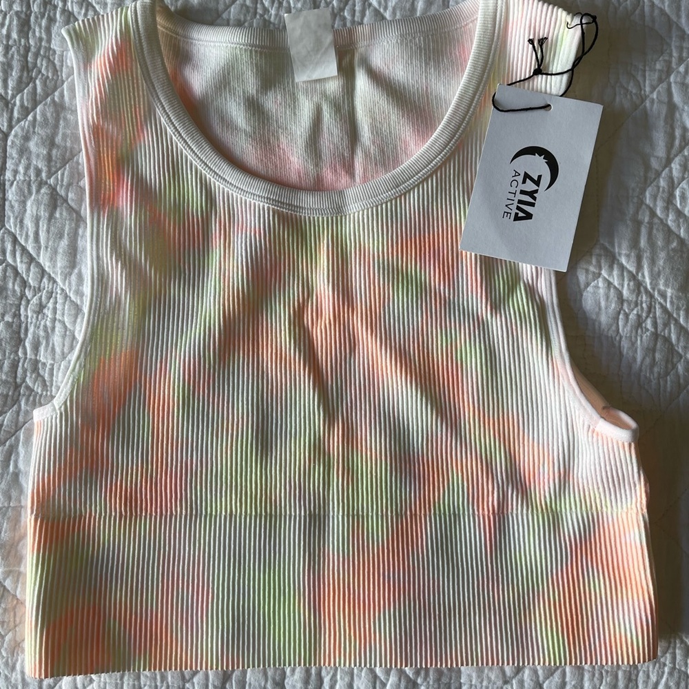 NWT Cropped Ribbed Zyia Tie Dye Tank